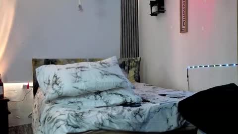 jhonny online show from March 17, 2026, 8:01 pm