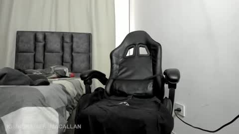 Jhonaiker online show from February 8, 2026, 10:13 pm