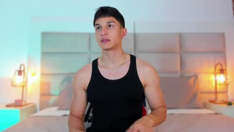 Snapshot of jhosua_hunt chatting on December 17, 2024, 2:33 am Jhosua Hunt online show from December 17, 2024, 2:33 am