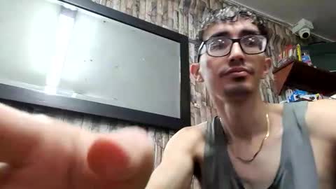 Snapshot of jhosuamoore chatting on February 15, 2026, 12:47 pm Jhosuamoore online show from February 15, 2026, 12:47 pm