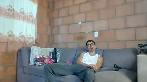 Snapshot of jhosuamoore chatting on February 19, 2026, 12:01 pm Jhosuamoore online show from February 19, 2026, 12:01 pm