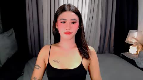 Snapshot of jhuliana_and_charles_room chatting on November 16, 2025, 3:34 am jhuliana_and_charles_room online show from November 16, 2025, 3:34 am