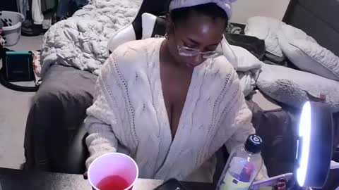 goldenbaby online show from September 26, 2025, 1:20 am