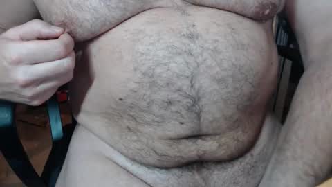 Snapshot of jimbeefbear chatting on October 17, 2025, 8:33 pm Jim online show from October 17, 2025, 8:33 pm