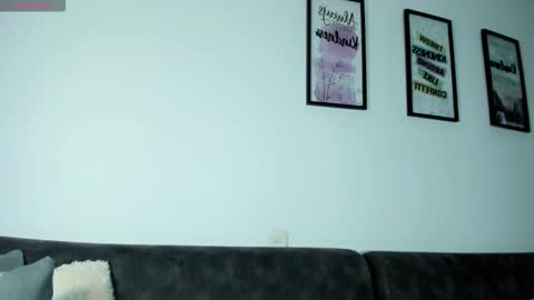 Snapshot of jimecris chatting on September 28, 2025, 2:39 am Cris J online show from September 28, 2025, 2:39 am