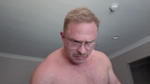 Snapshot of jimisagem chatting on March 26, 2026, 11:54 pm TravelingMassageGuy online show from March 26, 2026, 11:54 pm