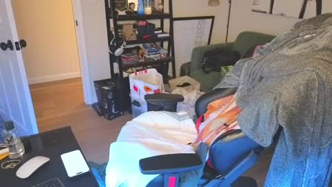 jimmygotya online show from April 5, 2026, 12:57 pm