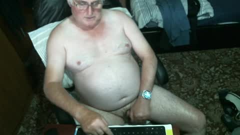 jimsub212371 online show from July 30, 2026, 8:41 pm