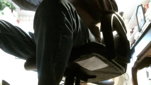 Snapshot of jimsundies chatting on February 19, 2025, 3:16 pm jimwellhung online show from February 19, 2025, 3:16 pm