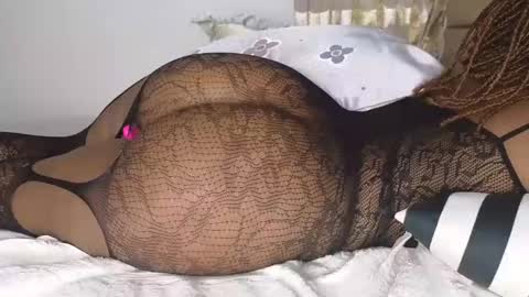 Snapshot of jinglefancypuff chatting on December 11, 2024, 11:08 am jinglefancypuff online show from December 11, 2024, 11:08 am