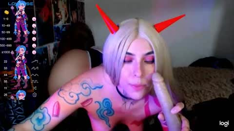 Snapshot of jinx_25 chatting on December 10, 2024, 9:23 am Jinx online show from December 10, 2024, 9:23 am