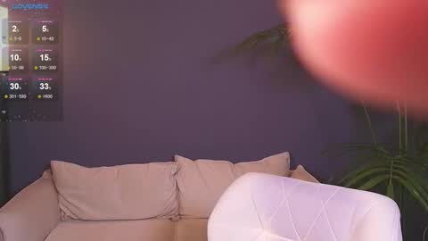 Snapshot of jinx_boom chatting on November 6, 2025, 2:34 am jinx_boom online show from November 6, 2025, 2:34 am