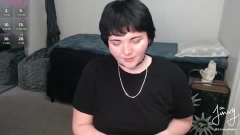 Snapshot of jinxyfawn chatting on June 27, 2026, 7:13 am jinxyfawn online show from June 27, 2026, 7:13 am