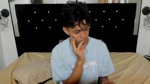 Snapshot of jisus_cat chatting on November 23, 2025, 6:46 am Jisus online show from November 23, 2025, 6:46 am