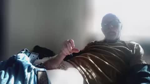 Snapshot of jizzmitten5 chatting on December 14, 2025, 7:18 pm jizzmitten5 online show from December 14, 2025, 7:18 pm