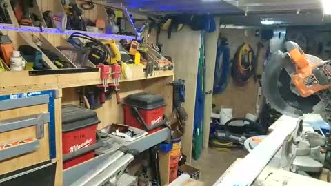 Snapshot of jizzyblue chatting on February 23, 2025, 2:07 am Jizzy Blue online show from February 23, 2025, 2:07 am