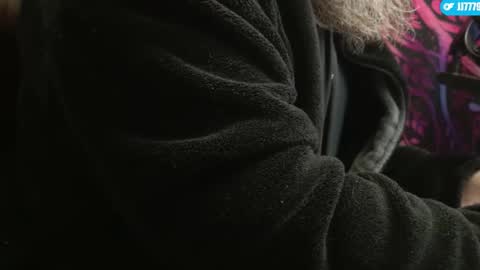 JJ online show from February 1, 2025, 3:41 am