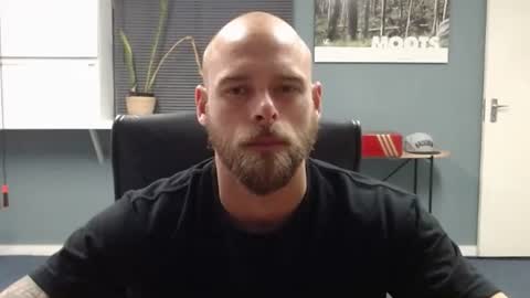 Snapshot of jjameson41 chatting on December 18, 2024, 4:09 am JamesJan van Rebel online show from December 18, 2024, 4:09 am