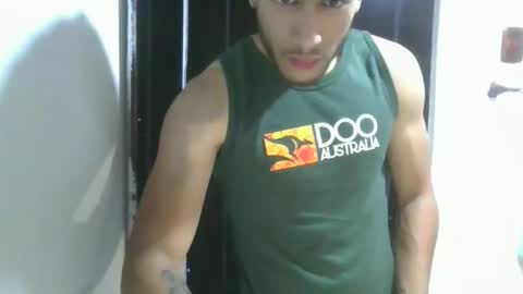 Snapshot of jjeimmy chatting on November 23, 2025, 11:15 pm Jhonny online show from November 23, 2025, 11:15 pm