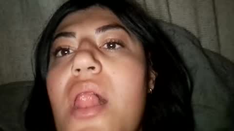 luuuuuuuuuu online show from November 27, 2025, 11:23 am