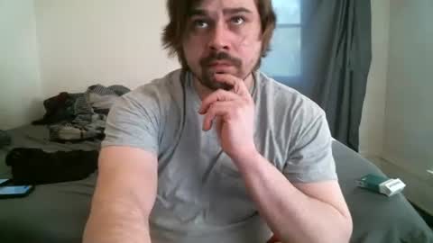 Snapshot of jjthesnake04 chatting on May 13, 2026, 2:03 pm Jake online show from May 13, 2026, 2:03 pm