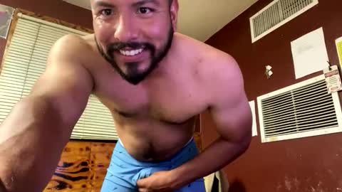 jjuarez5409 online show from June 5, 2026, 4:08 am