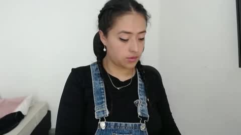 Snapshot of jjulietha95 chatting on December 20, 2024, 6:40 am Julieta online show from December 20, 2024, 6:40 am