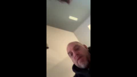 Snapshot of jlovindemsm chatting on February 23, 2026, 10:29 pm Jimmy online show from February 23, 2026, 10:29 pm