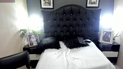 Snapshot of jm_hot_ chatting on January 21, 2025, 7:37 am jm_hot_ online show from January 21, 2025, 7:37 am