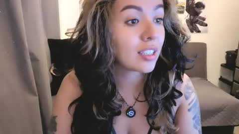 Snapshot of joan_allen chatting on July 17, 2026, 5:18 pm Johana online show from July 17, 2026, 5:18 pm