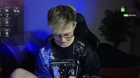 Snapshot of joan_night chatting on November 25, 2025, 7:14 pm J online show from November 25, 2025, 7:14 pm