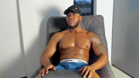 Snapshot of joan_saenz chatting on December 29, 2024, 11:18 pm JOAN SAENZ online show from December 29, 2024, 11:18 pm