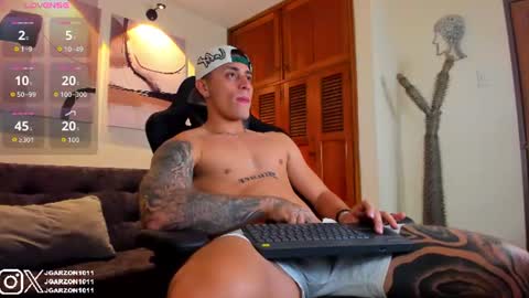 Snapshot of joan_soto chatting on June 19, 2026, 1:37 pm joan_soto online show from June 19, 2026, 1:37 pm