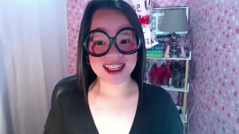 Joana online show from November 27, 2025, 8:11 pm