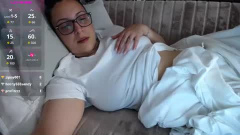 Snapshot of joanna_cw chatting on July 2, 2026, 8:26 pm Jo online show from July 2, 2026, 8:26 pm