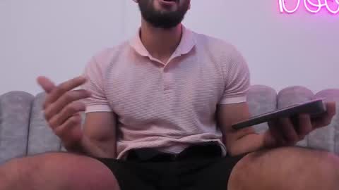 Snapshot of joao_batista_team chatting on February 23, 2025, 12:08 am JOAO BATISTA online show from February 23, 2025, 12:08 am