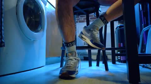 GUILLAUME feet and socks online show from March 2, 2025, 7:43 am