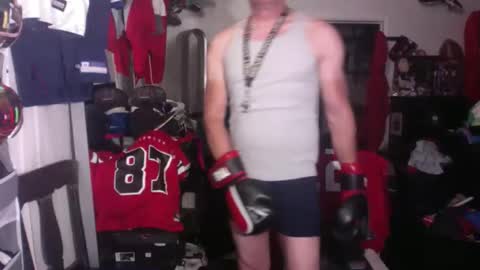 Snapshot of jockdad87 chatting on March 16, 2026, 12:31 pm JockDad87 online show from March 16, 2026, 12:31 pm