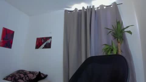 Snapshot of joe23___ chatting on May 31, 2026, 6:09 pm Joe online show from May 31, 2026, 6:09 pm