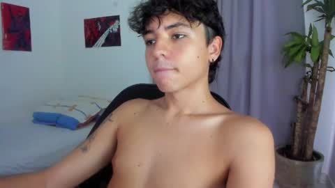 Snapshot of joe23___ chatting on June 8, 2026, 9:04 pm Joe online show from June 8, 2026, 9:04 pm