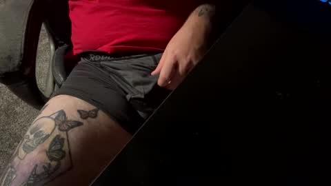 joedylan3 online show from September 30, 2025, 3:11 am