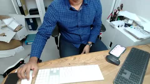 joeshades21 online show from January 13, 2026, 11:48 am