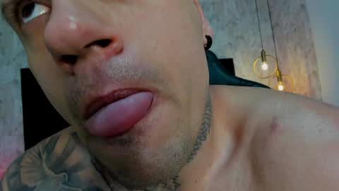 Snapshot of joeysexx1 chatting on January 18, 2025, 12:13 am online show from January 18, 2025, 12:13 am