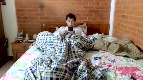 johan70nsexy online show from April 13, 2026, 3:12 am