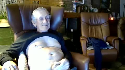 johan7 heet online show from December 16, 2024, 6:16 pm