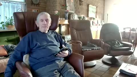 johan7 heet online show from December 23, 2024, 1:45 pm