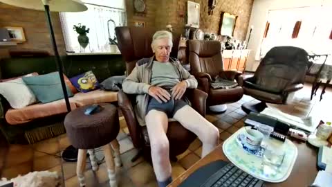 Snapshot of johan7_heet chatting on June 9, 2026, 11:44 am johan7 heet online show from June 9, 2026, 11:44 am
