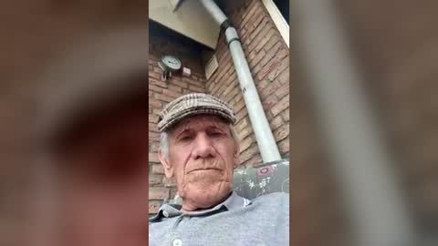 Snapshot of johan7_heet chatting on July 19, 2026, 1:37 pm johan7 heet online show from July 19, 2026, 1:37 pm