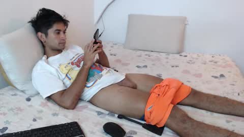 johan online show from October 3, 2025, 7:55 pm