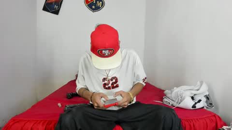 johan_and_antonella online show from February 15, 2025, 11:25 pm